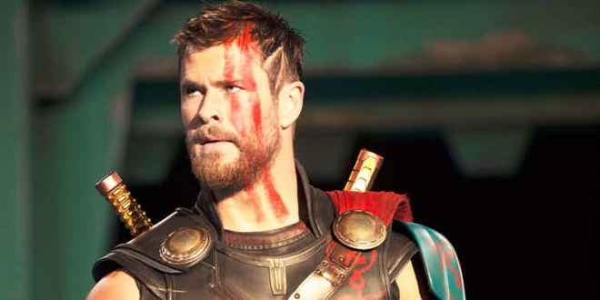 Chris-Hemsworth-in-Thor-Ragnarok-660x330.jpg