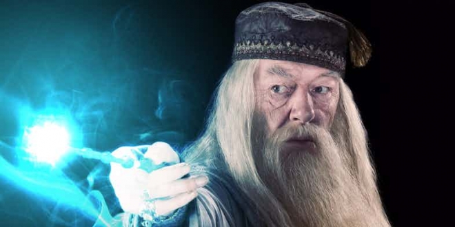 49-Dumbledore-casting-a-spell-660x330.jpg