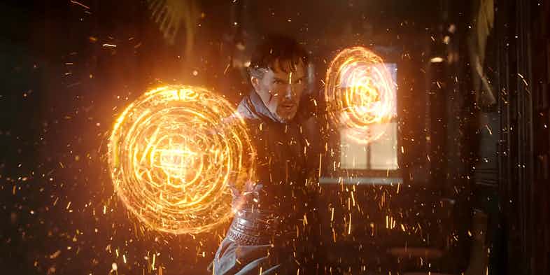 Doctor-Strange-with-magic-weapons.jpg