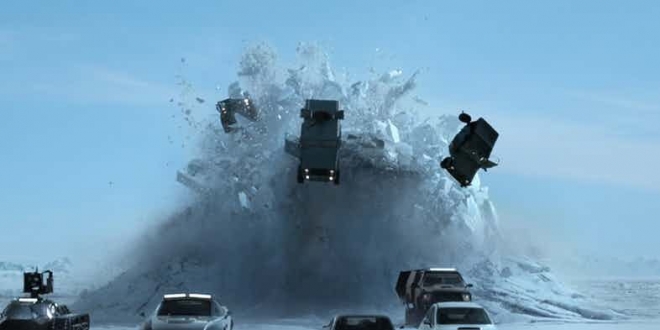 Submarine-Bursts-Thorugh-Ice-in-Fate-of-the-Furious-660x330.jpg