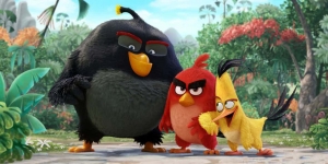 Bomb-Red-and-Chuck-in-The-Angry-Birds-Movie-300x150.jpg